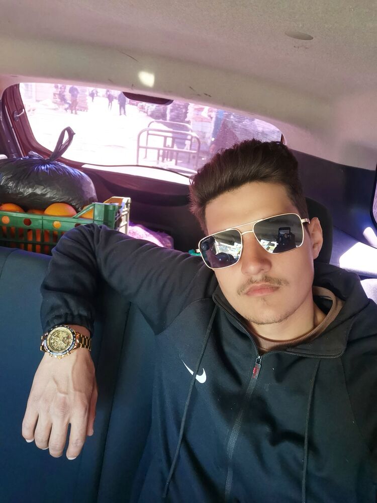  50048172  , 22 ,    