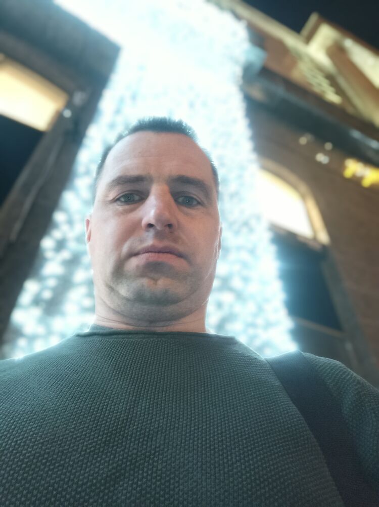  ,   Dima, 44 ,   ,   , c , 