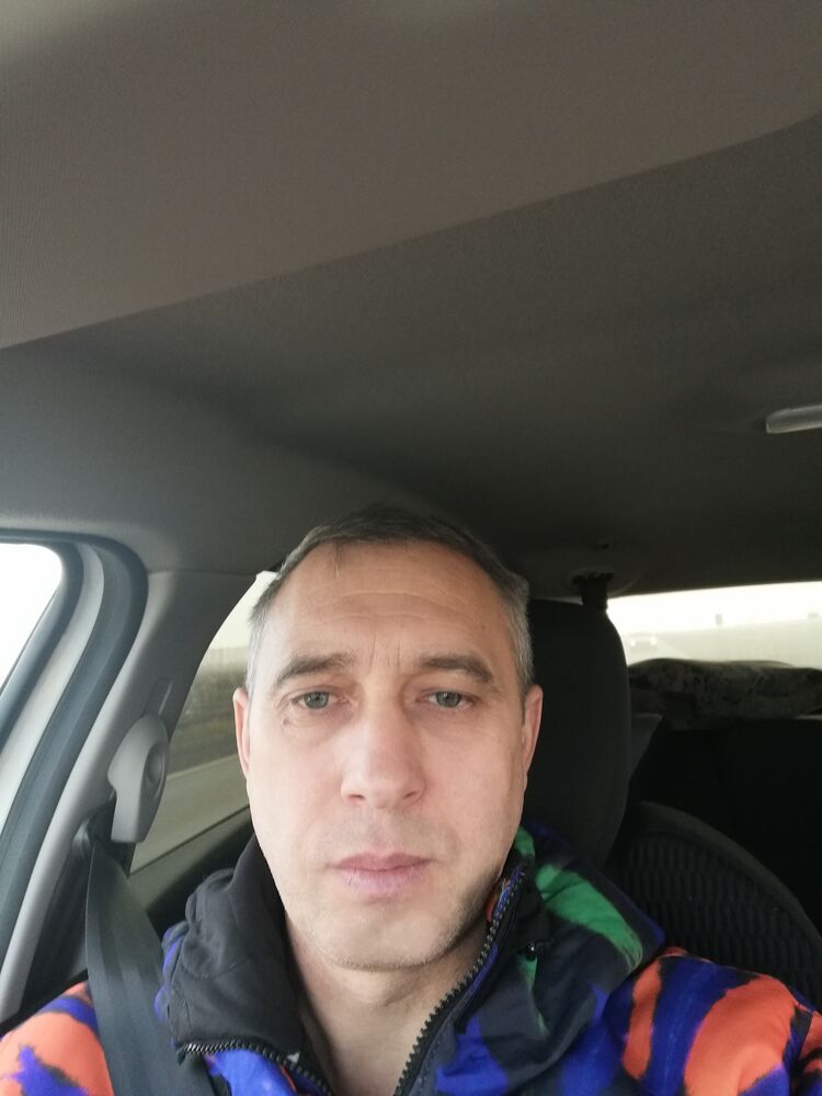  46299372  , 49 ,    