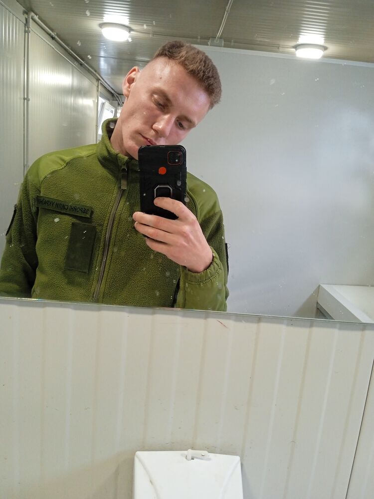  24692302  , 25 ,    