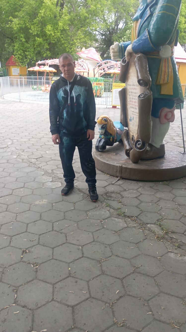  51819142  Vova, 37 ,    