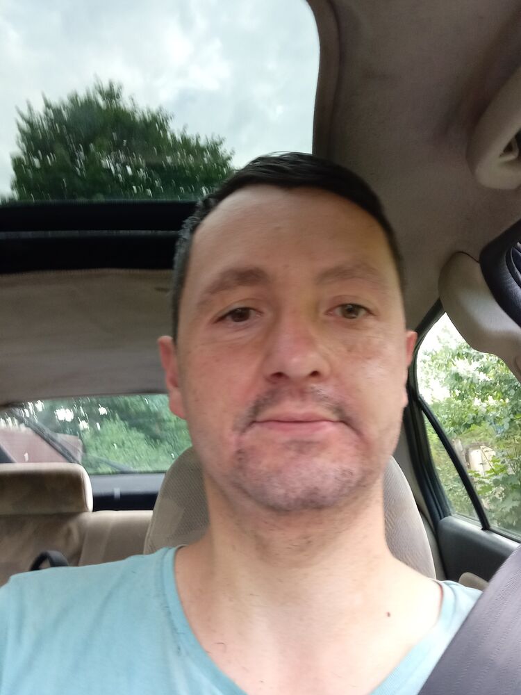  53208782  , 32 ,    