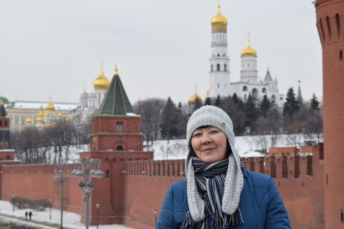 Знакомьтесь москва. Чистякова Наталья Михайловна Люблино. Гуляем с Ольгой в Люблино 2001 год.