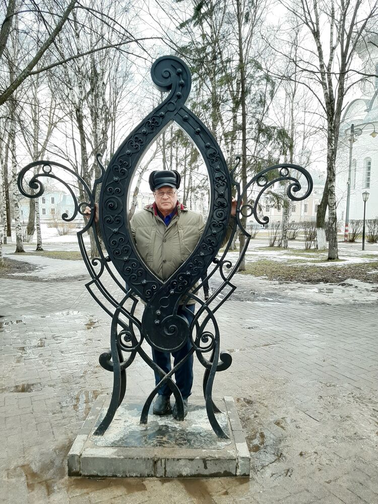  ,   Viktor s, 59 ,   ,   