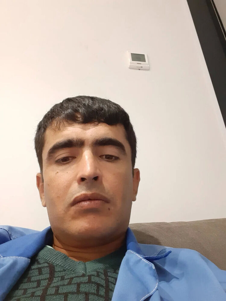  47827342  , 34 ,    