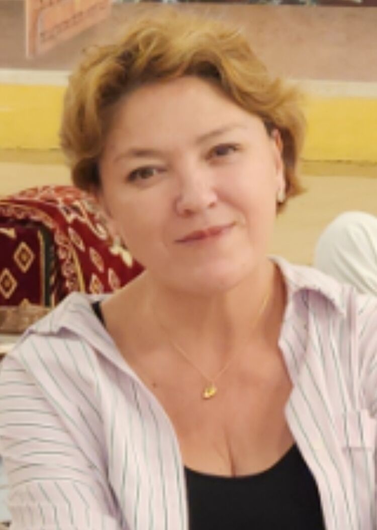  43187882  Elya, 55 ,    