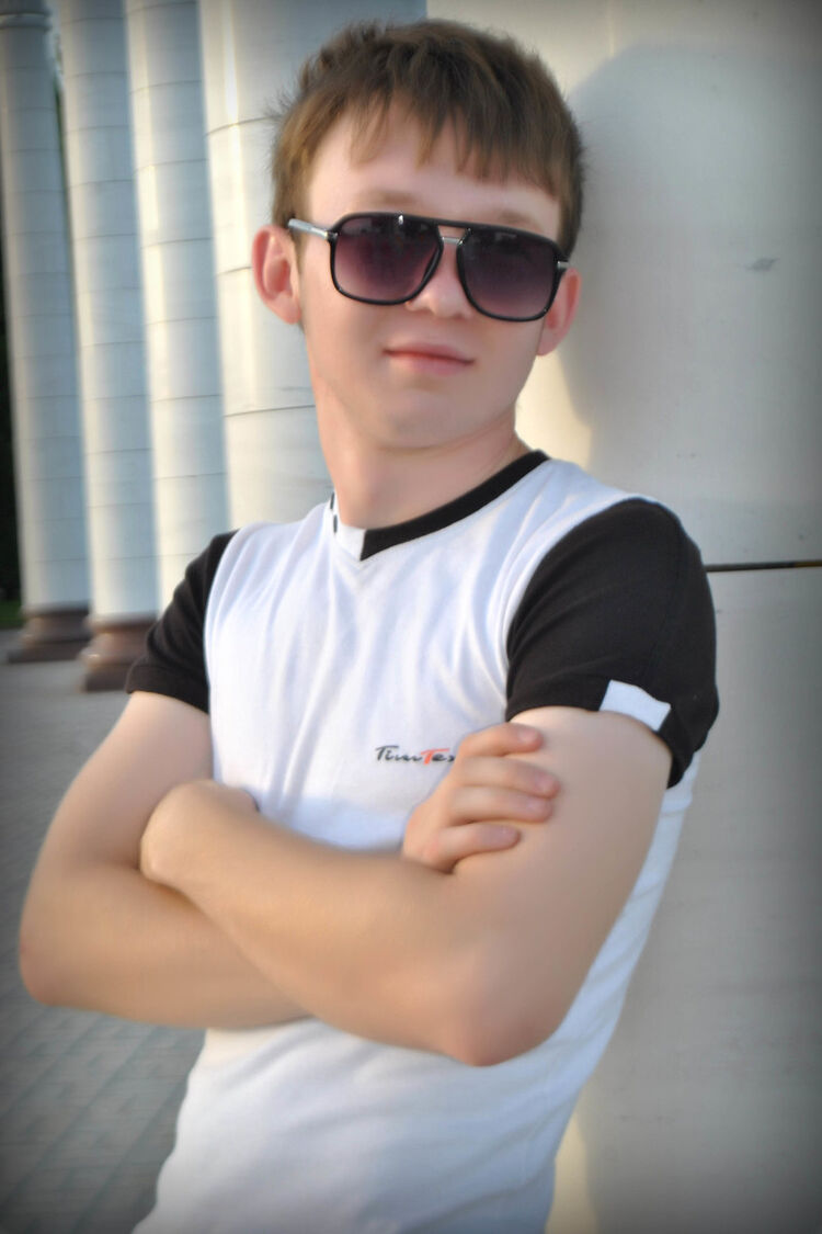  6103332  Polat, 33 ,    