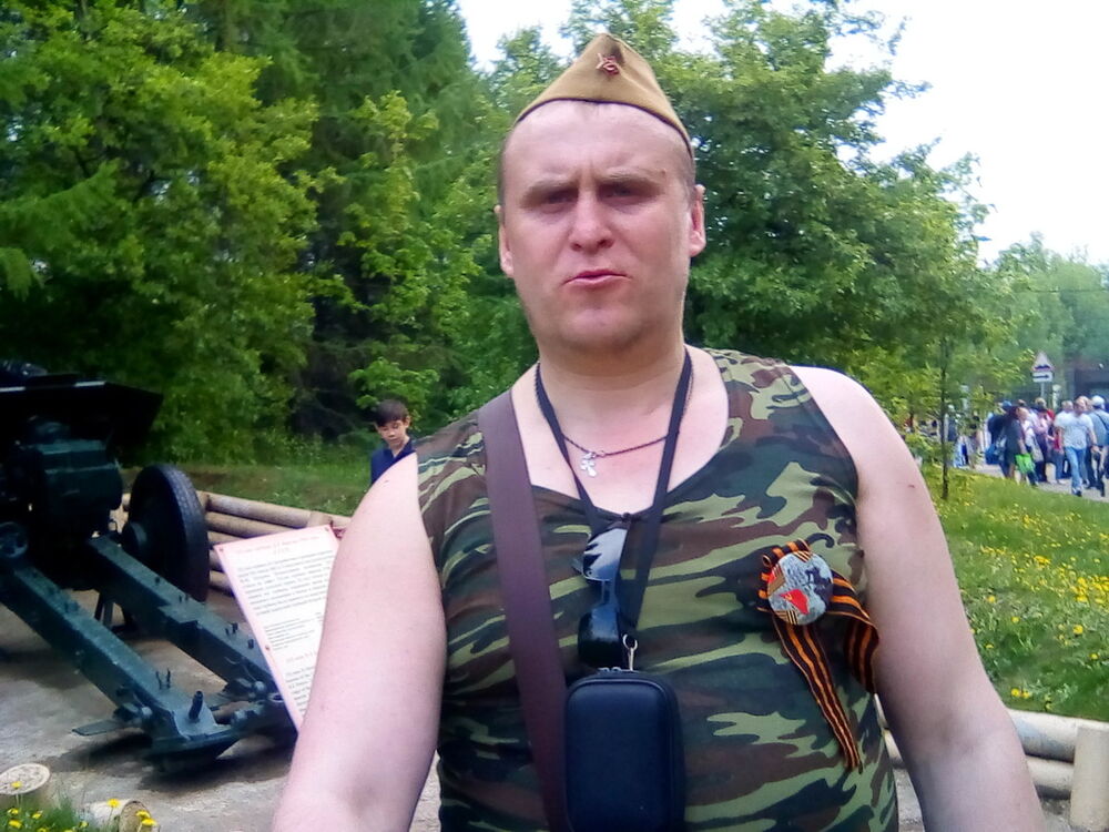  ,   Vasilii, 42 ,   ,   , c 