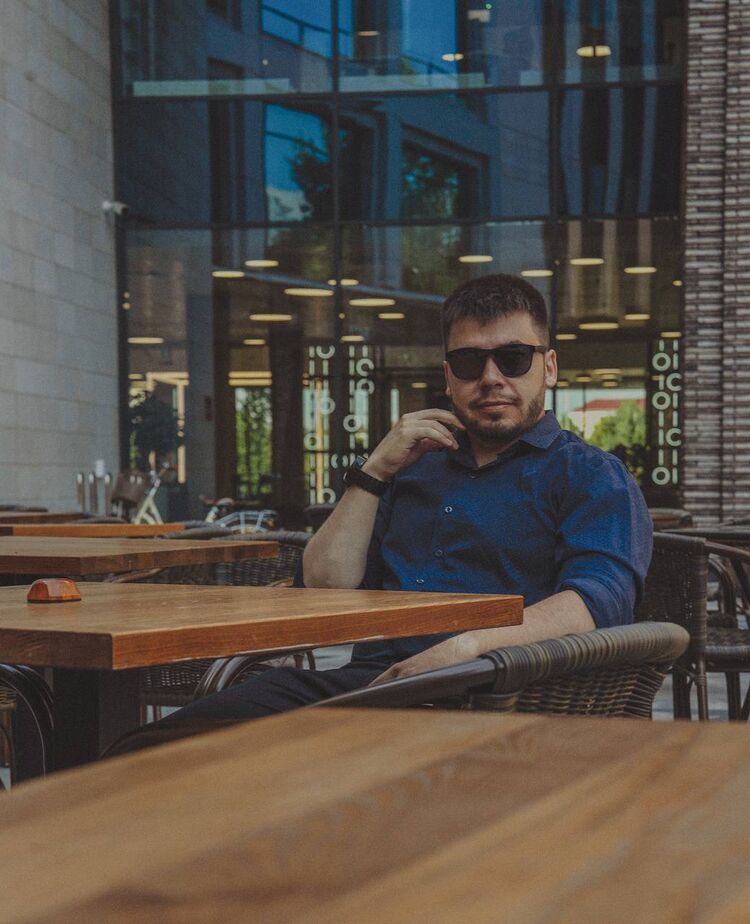 ���������� ������, ���� ������� Adel, 33 ����, ������������ ��� ������, ����� � ���������, c�������� ���������