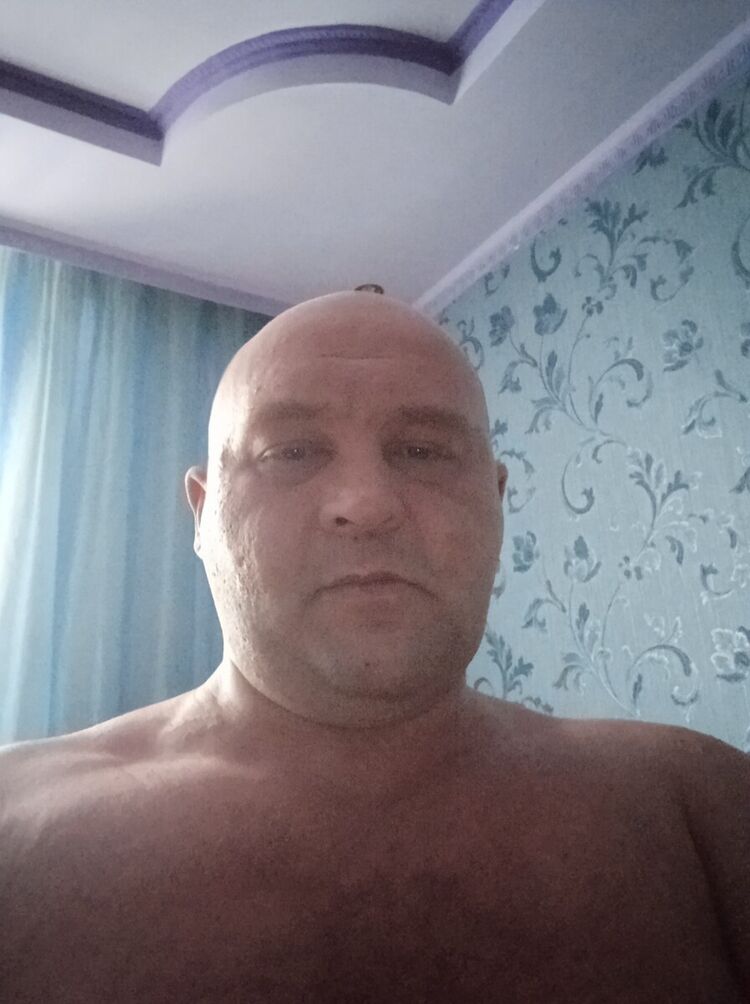  22218162  , 45 ,    