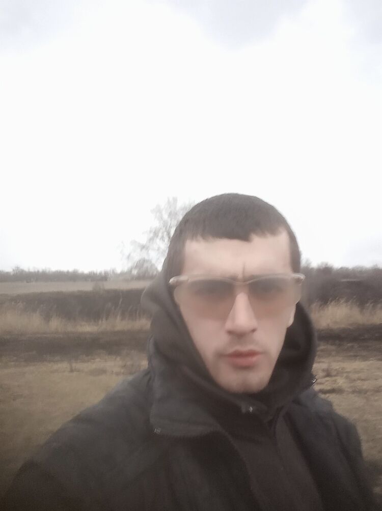  15925972  DEN, 32 ,     