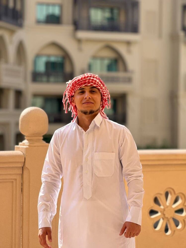  ,   Sultan, 25 ,   ,   