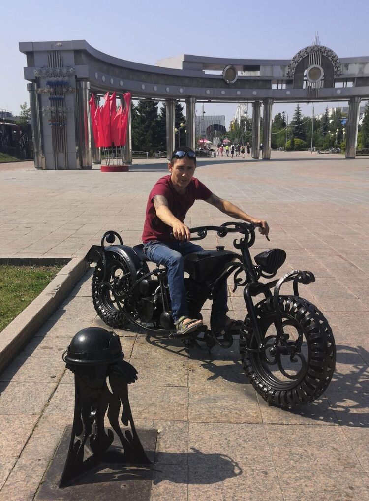 ���� 40133882 ������� ����, 41 ���, ���� ���������� � ������