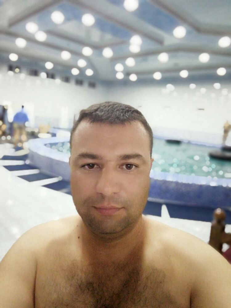  ,   Ikromjon, 42 ,     , c 