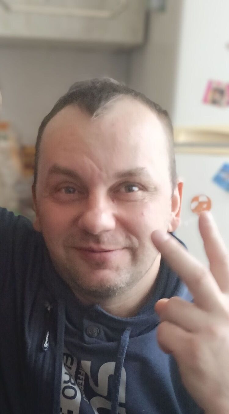  42206652  , 45 ,    