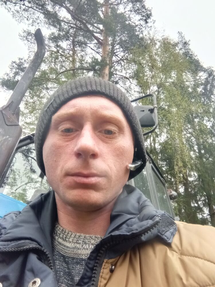  42642862  , 33 ,    
