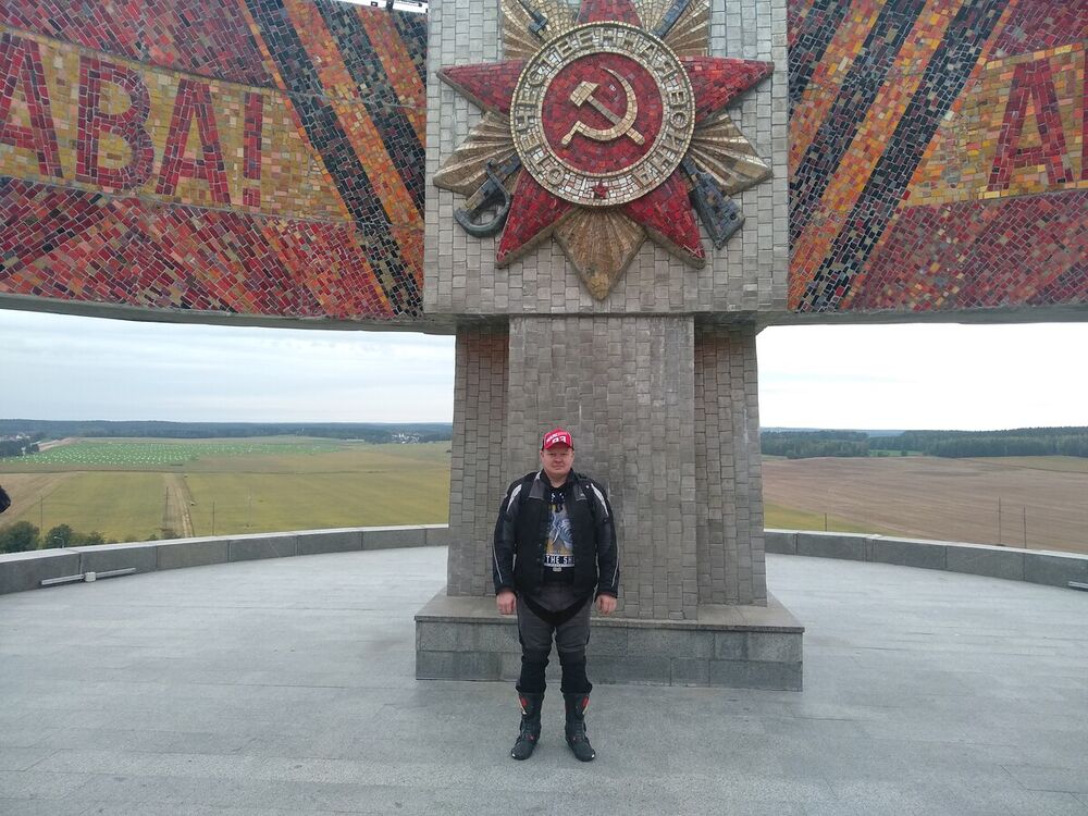  21774242  Sergei, 43 ,    