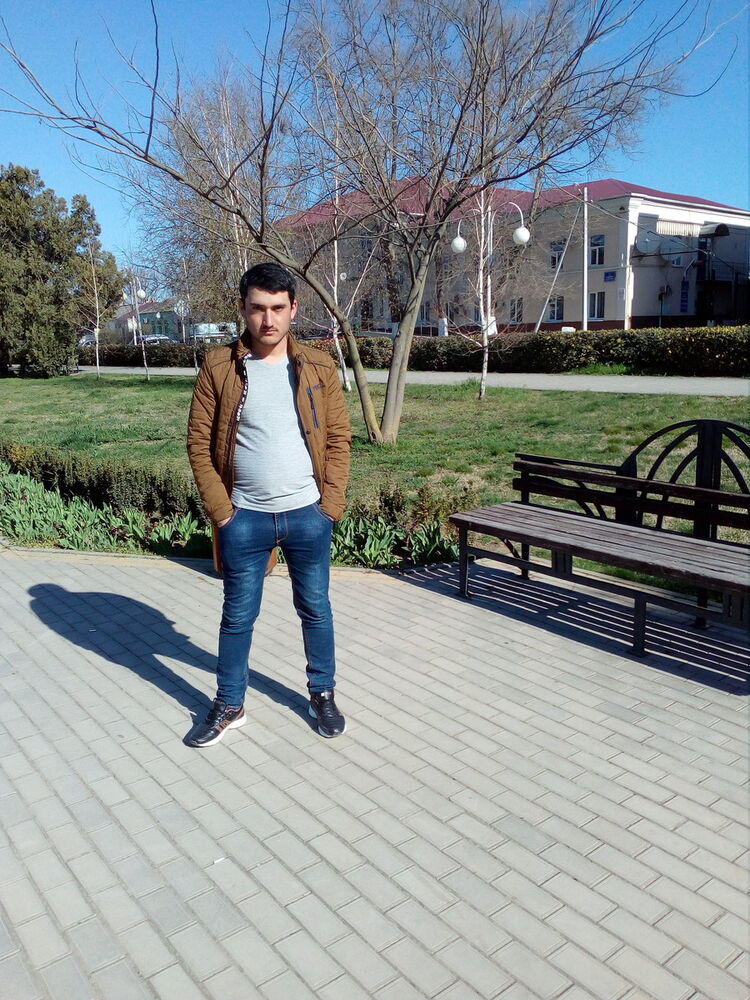  -,   Gafur, 33 ,   ,   , c 