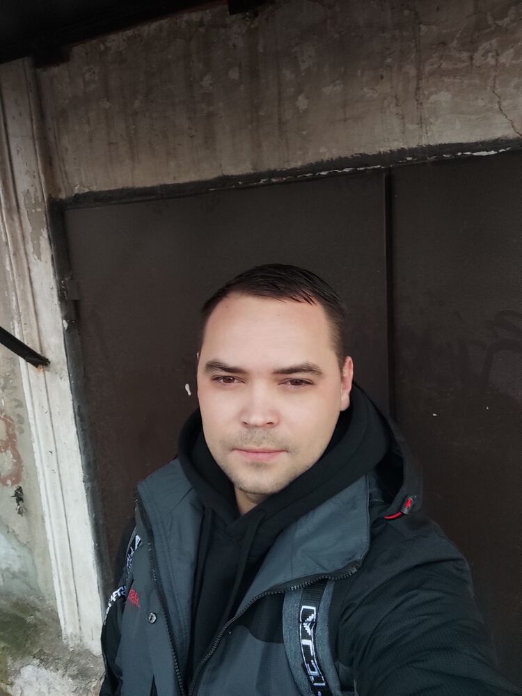  46502662  , 34 ,     