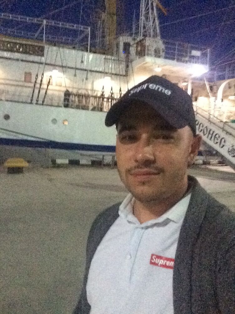  ,   Kemal, 33 ,   