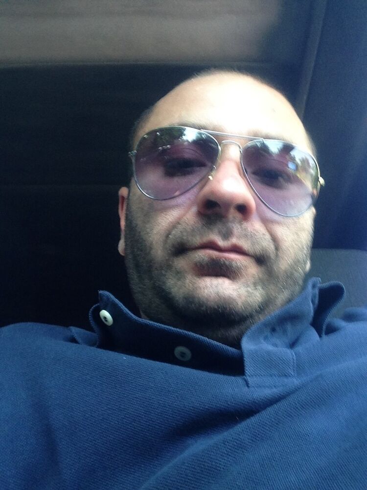  10271742  Sergey, 39 ,    