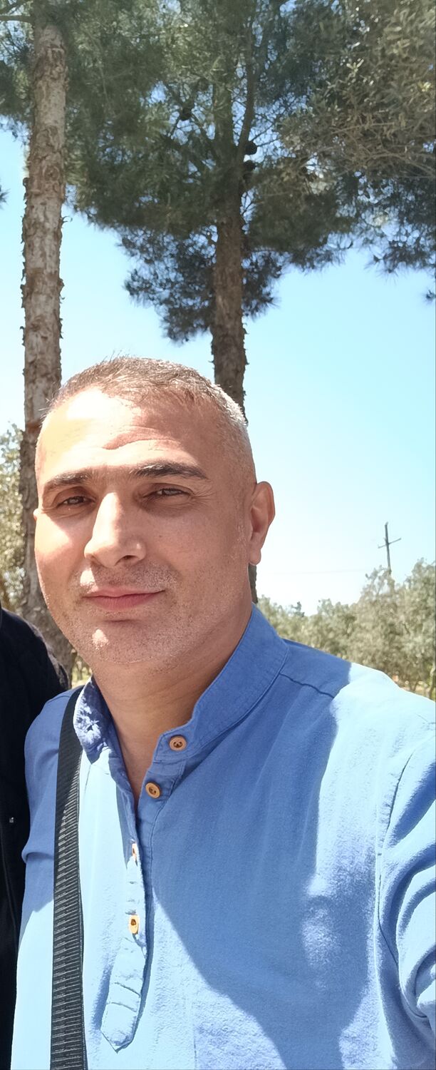  51502382  Ayaz, 45 ,    