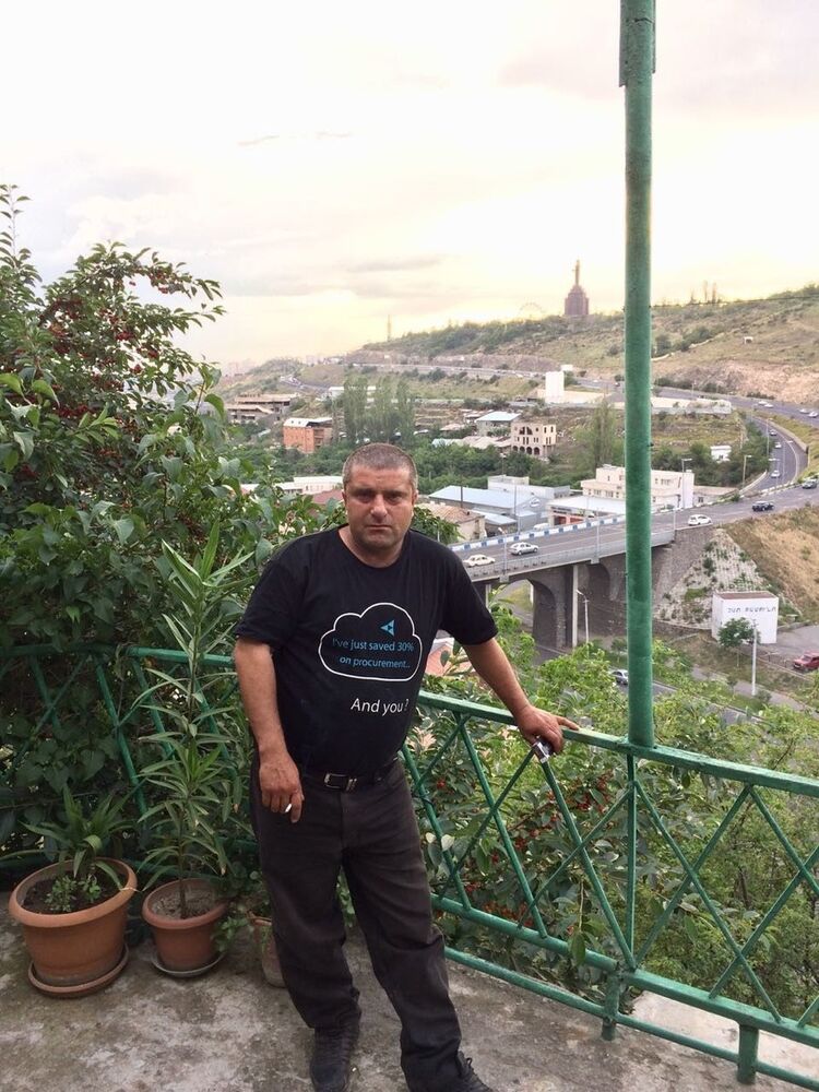  19406102  Haykaz, 27 ,    -