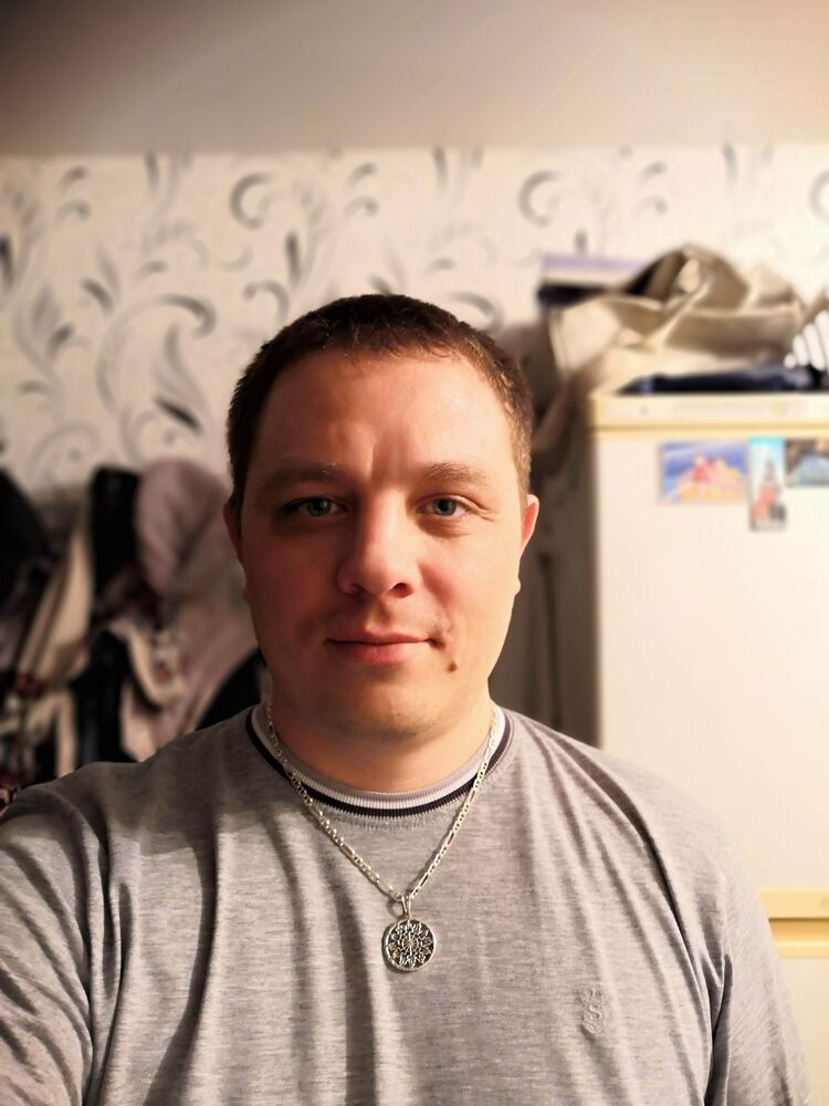  ,   Anatoly, 41 ,   ,   , c , 