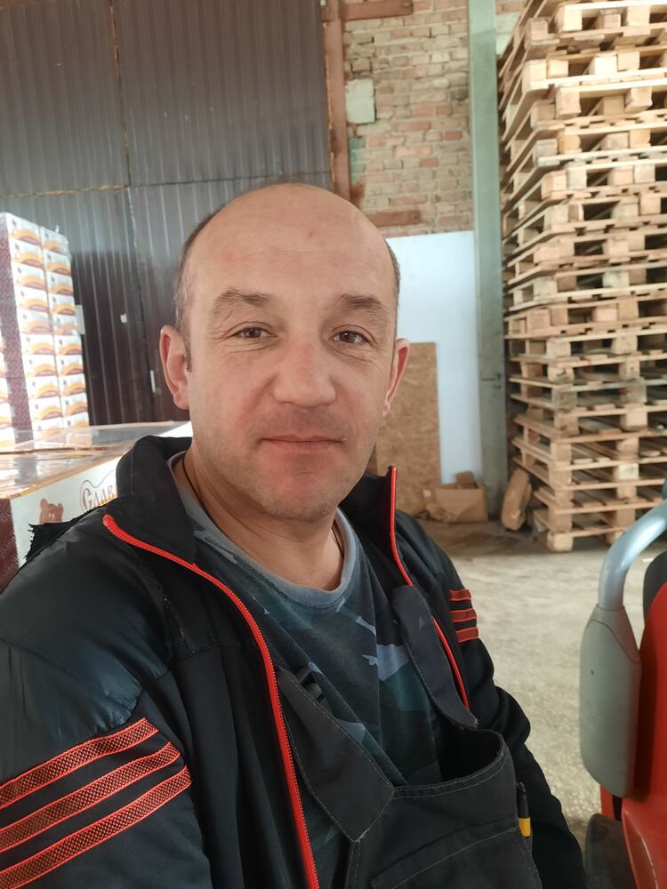  ,    , 44 ,   ,   