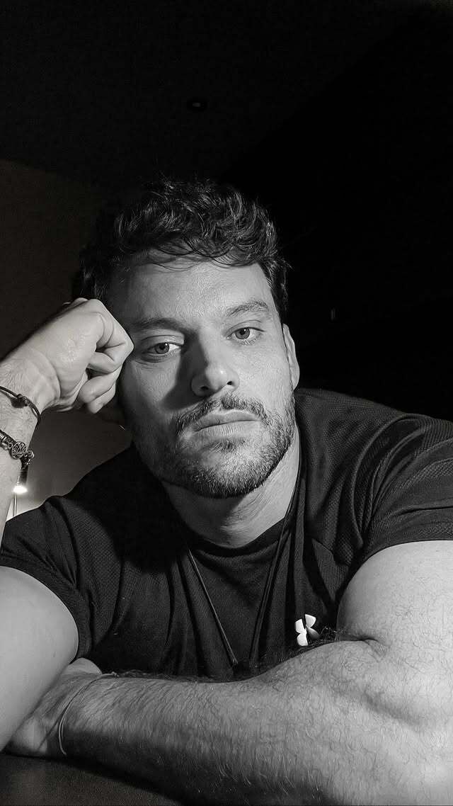 ���� 54008932 ������� �������, 37 ���, ���� ���������� � ����-����������