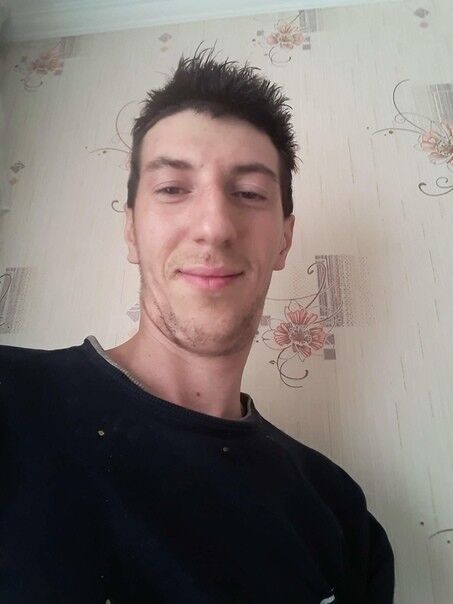  18724952  , 34 ,    