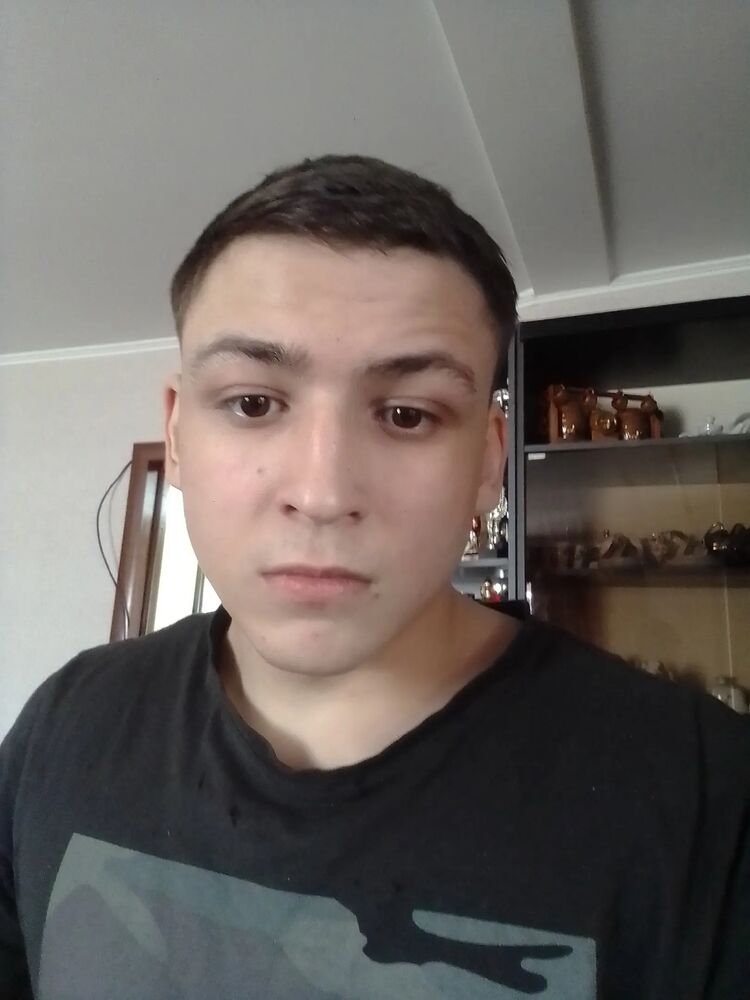  38895252  , 22 ,    