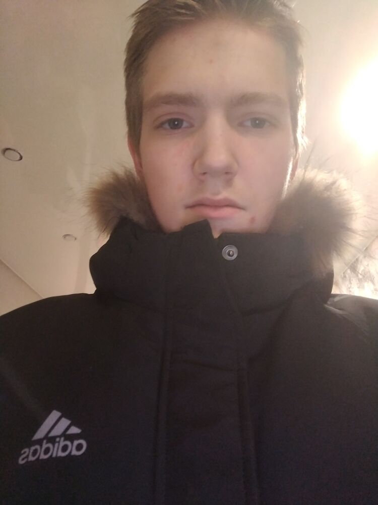  30663992  , 21 ,    