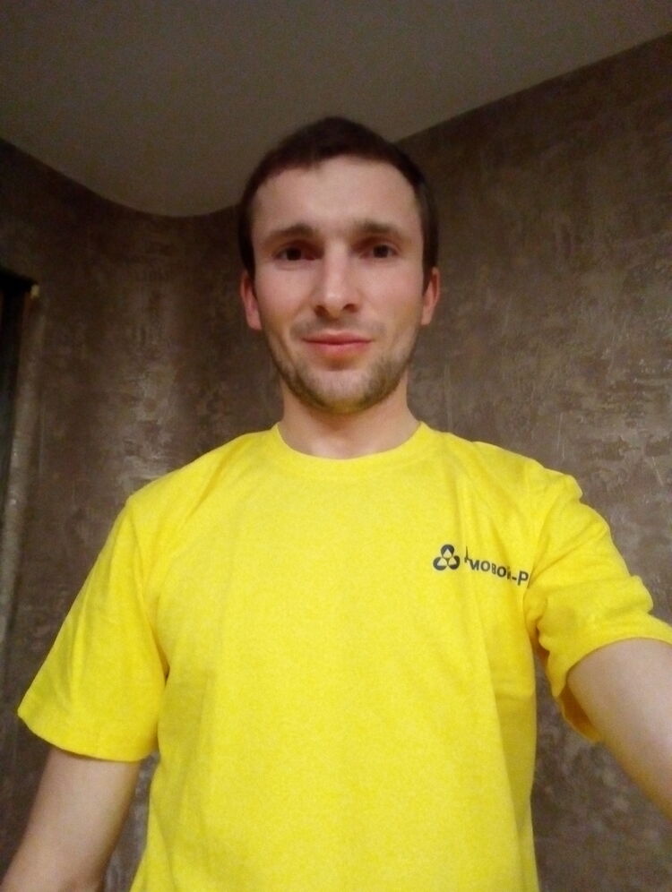  ,   Toni, 33 ,   ,   , c 