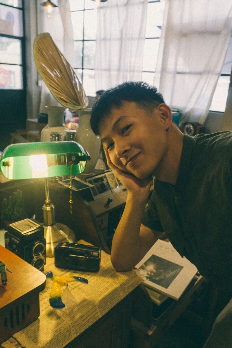  ,   Lee, 21 ,   ,   