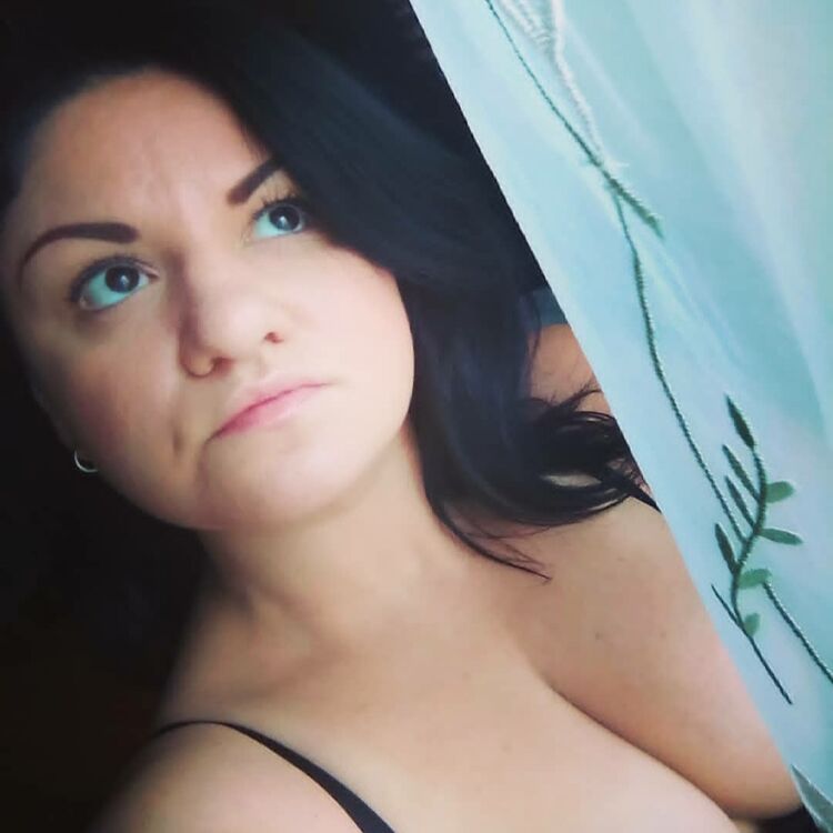  ,   ANNA, 40 ,   ,   