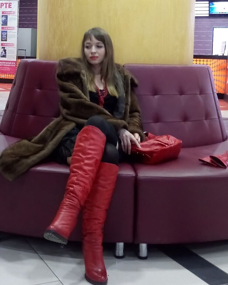  49372982  Katrin, 35 ,    