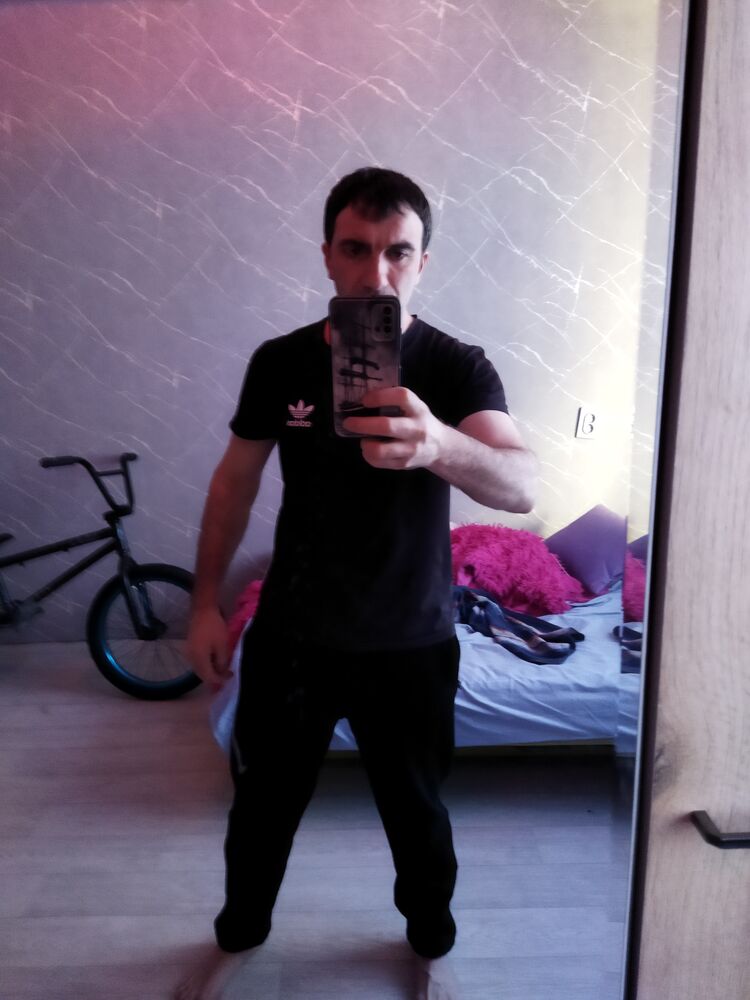  --,   , 37 ,   