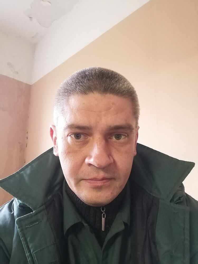  21506162  Andrejka, 42 ,    