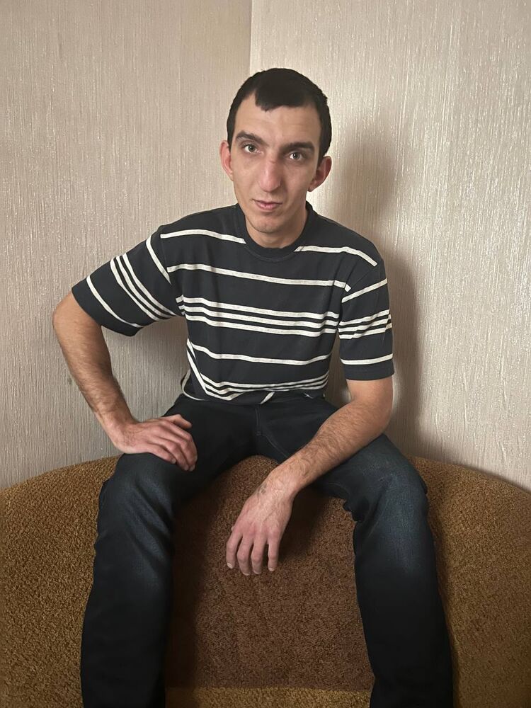  37440322  , 30 ,    