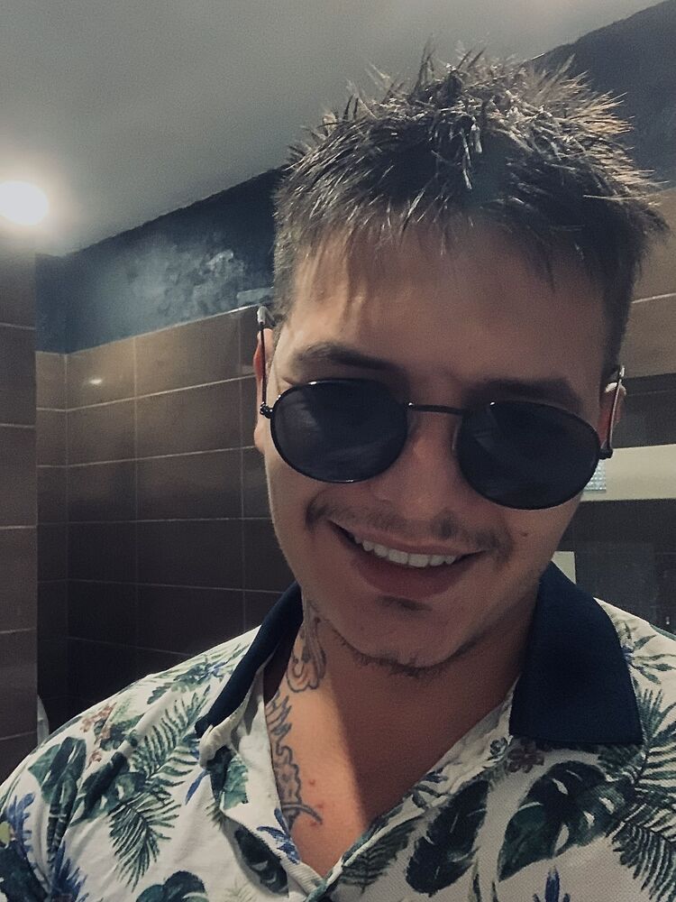  54787192  Vito, 25 ,    