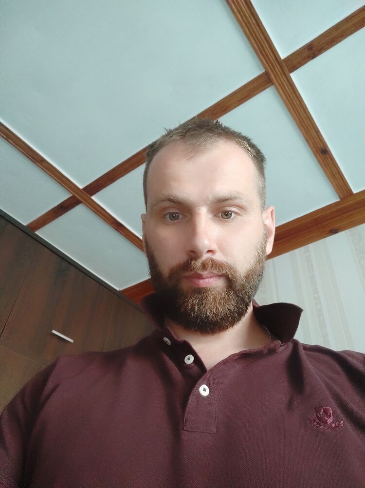  39229252  , 37 ,    