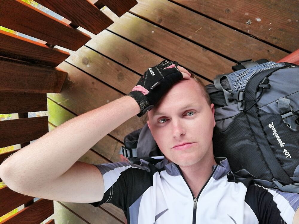  ,   Igor, 33 ,   ,   , c 