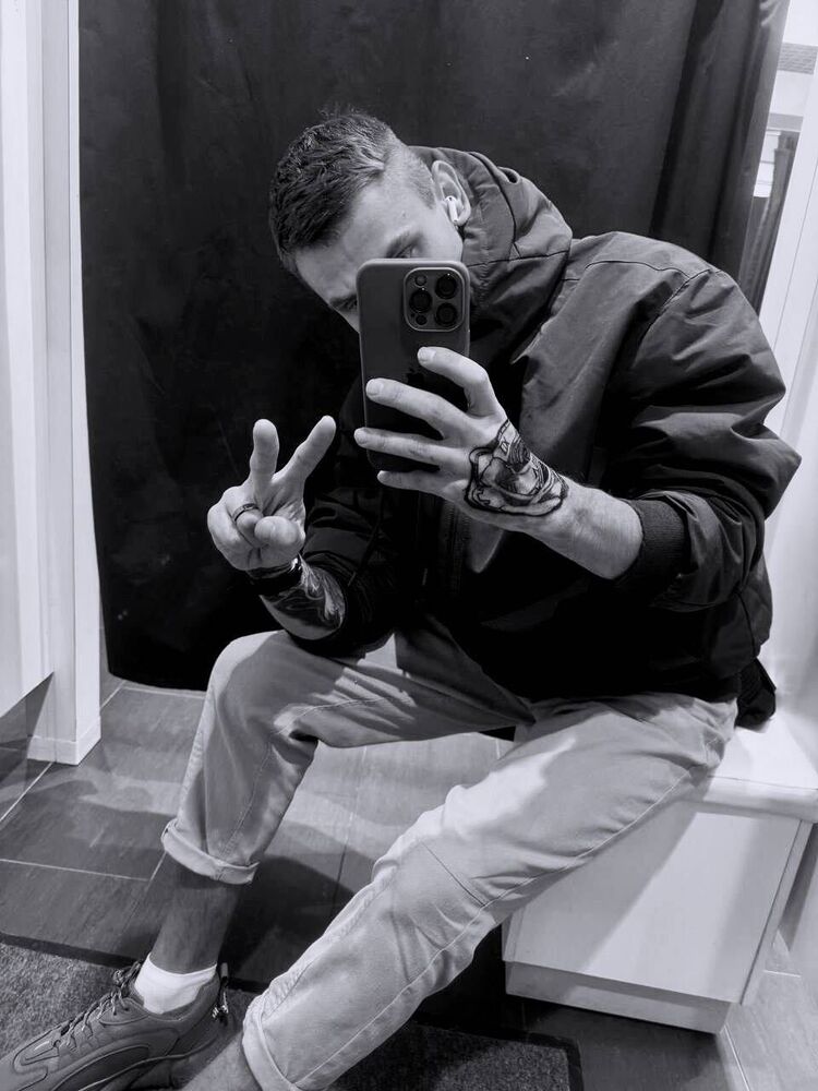  47385412  , 24 ,    