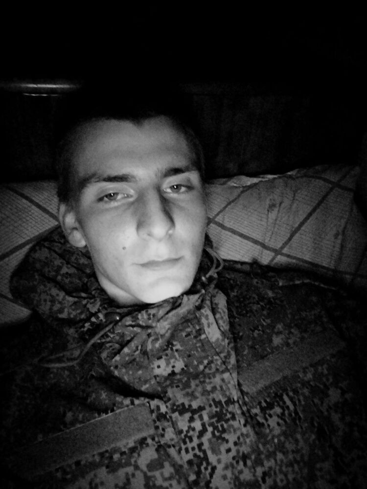  47804352  , 22 ,    