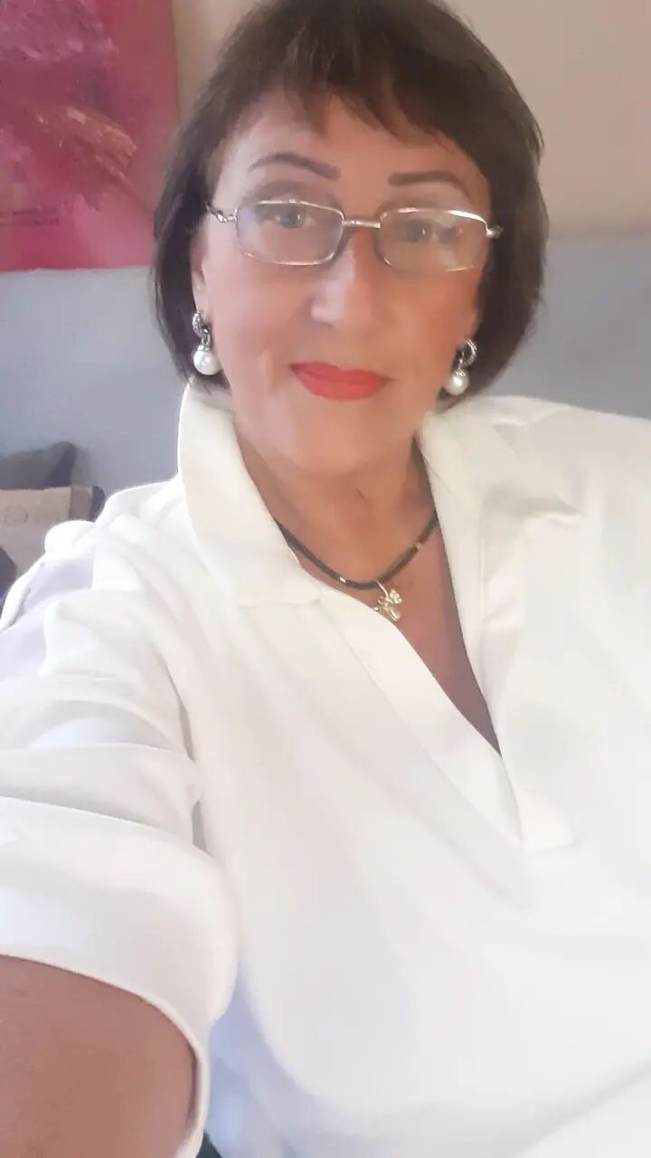  41317342  Olga, 64 ,    