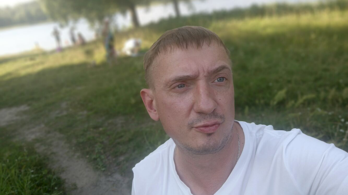  52904052  , 43 ,    