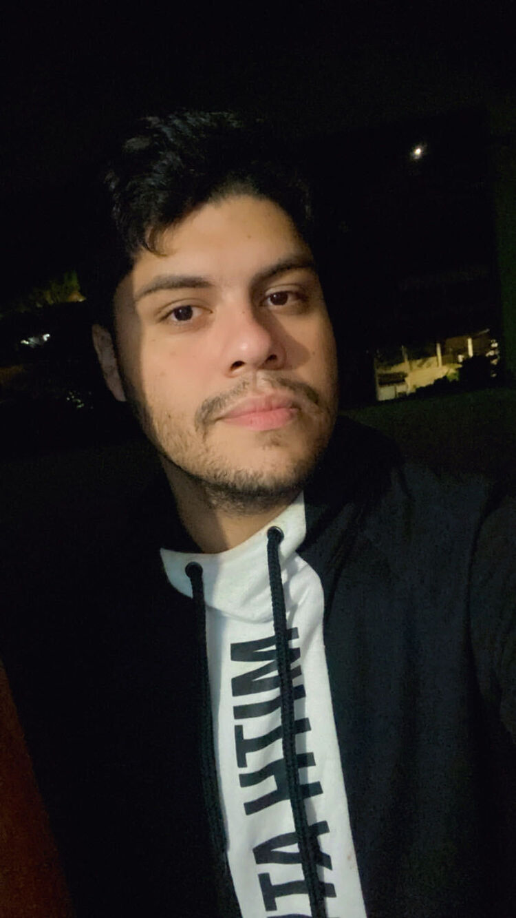  --,   Igor, 25 ,   ,   
