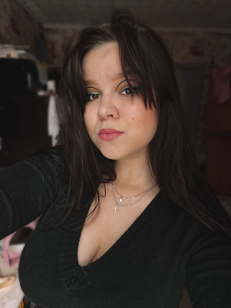 45618922  , 23 ,    
