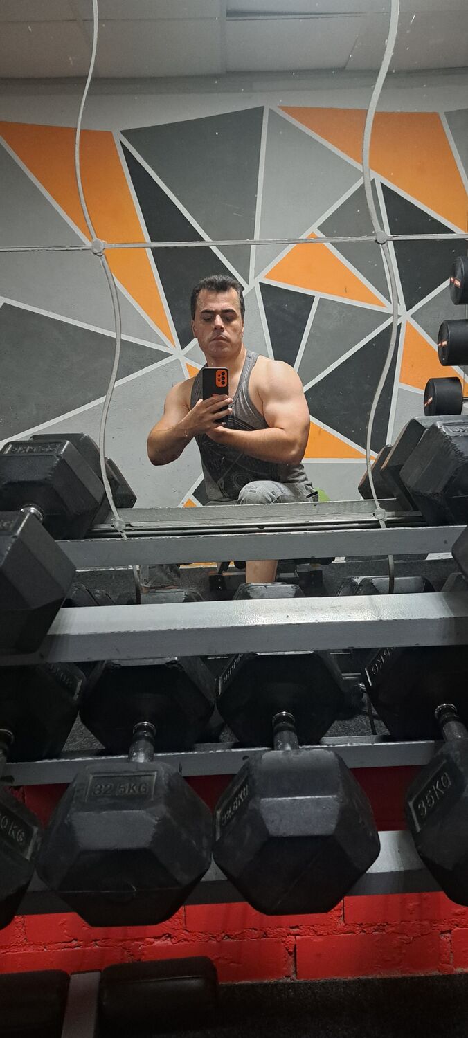  46029182  , 33 ,    